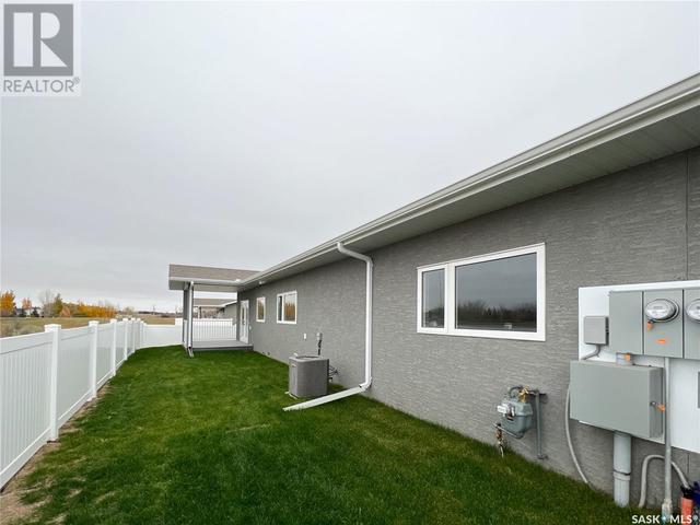 7 - 2330 Morsky Dr, House semidetached with 2 bedrooms, 2 bathrooms and null parking in Estevan SK | Image 4