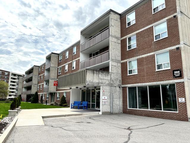 311 - 200 Holland Ct, Condo with 2 bedrooms, 2 bathrooms and 1 parking in Bradford West Gwillimbury ON | Image 10