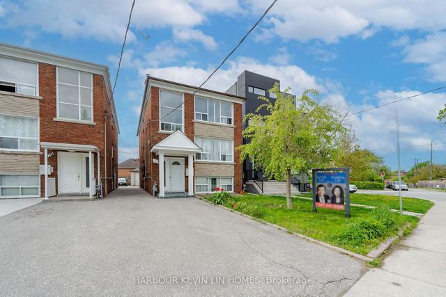 18A Avon Dr, House detached with 6 bedrooms, 3 bathrooms and 5 parking in Toronto ON | Image 11