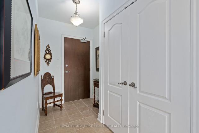104 - 200 Collier St, Condo with 2 bedrooms, 1 bathrooms and 1 parking in Barrie ON | Image 17