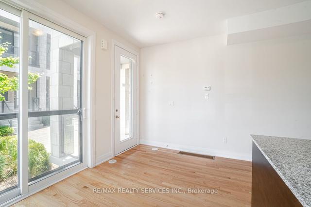 49 - 719 Lawrence Ave W, Townhouse with 1 bedrooms, 1 bathrooms and 0 parking in Toronto ON | Image 16