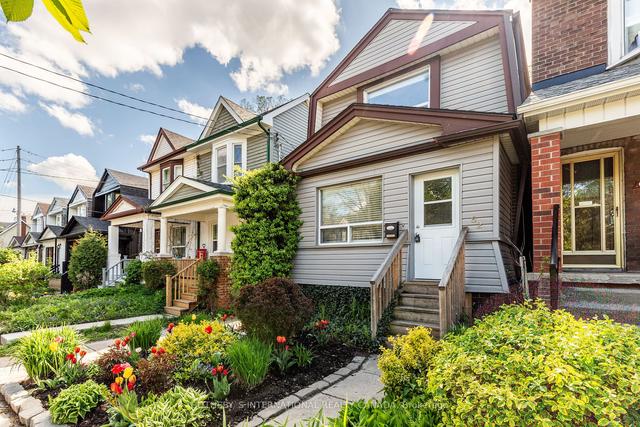 62 Roseheath Ave, House detached with 2 bedrooms, 2 bathrooms and 0 parking in Toronto ON | Image 23