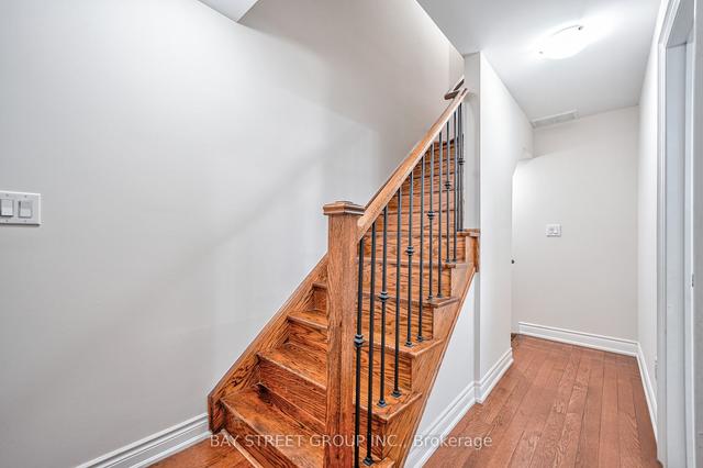 12 - 70 Hargrave Lane, Townhouse with 3 bedrooms, 3 bathrooms and 2 parking in Toronto ON | Image 8