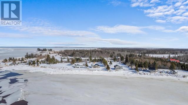 359 Ferry Road, House detached with 3 bedrooms, 2 bathrooms and null parking in Miscouche FD PE | Image 31