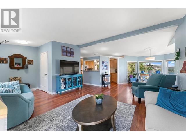 107 - 1750 Lenz Rd, House detached with 3 bedrooms, 2 bathrooms and 8 parking in West Kelowna BC | Image 4
