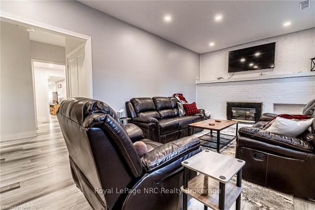 7128 Brian Cres, House detached with 3 bedrooms, 3 bathrooms and 6 parking in Niagara Falls ON | Image 13