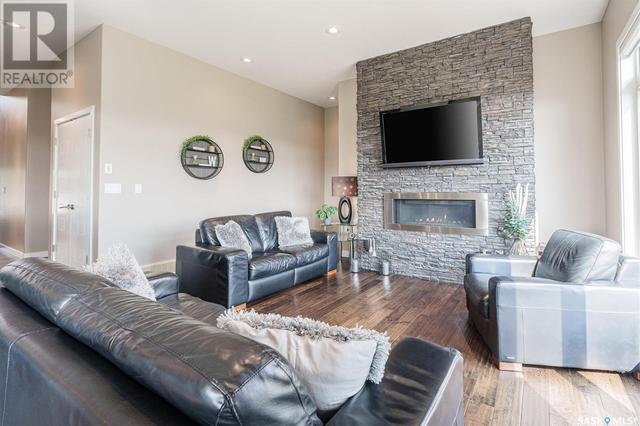 610 Wilkins Terr, House detached with 5 bedrooms, 3 bathrooms and null parking in Saskatoon SK | Image 6