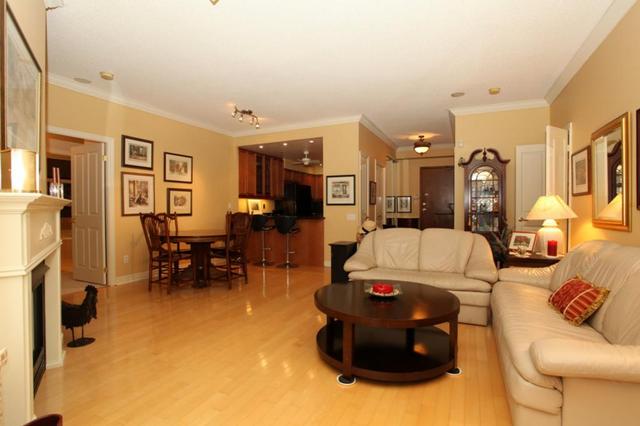 LPH3 - 50 Old Mill Rd, Condo with 2 bedrooms, 3 bathrooms and null parking in Oakville ON | Image 6