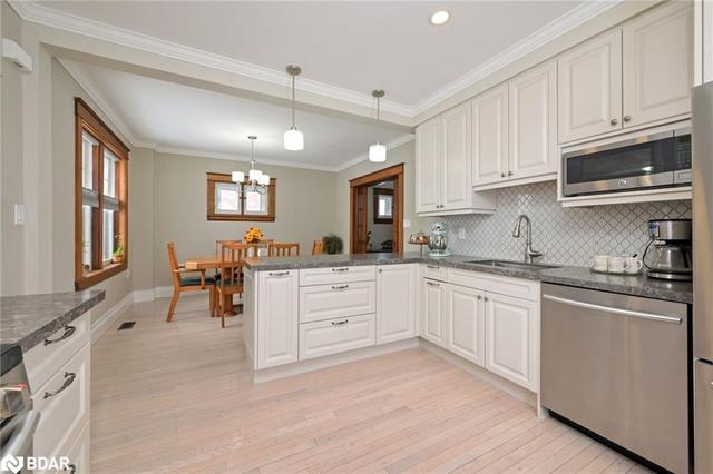 256 Broadway St, House detached with 3 bedrooms, 2 bathrooms and 12 parking in Orangeville ON | Image 7