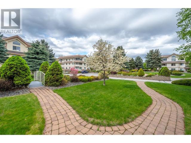 201 - 8412 Jubilee Rd, Condo with 2 bedrooms, 2 bathrooms and 1 parking in Summerland BC | Image 40