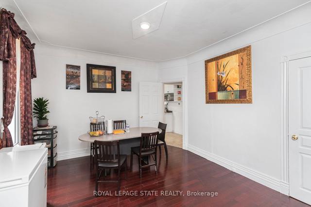47 Clyde St, House detached with 3 bedrooms, 3 bathrooms and 1 parking in Hamilton ON | Image 2