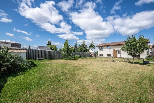 421 Sixth Ave, House detached with 3 bedrooms, 2 bathrooms and 6 parking in Thunder Bay ON | Image 10