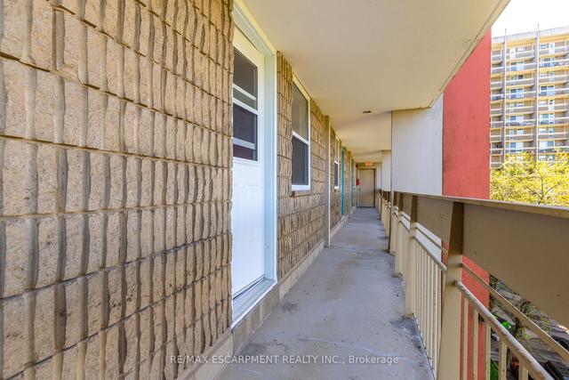 442 - 350 Quigley Rd, Condo with 3 bedrooms, 1 bathrooms and 1 parking in Hamilton ON | Image 28