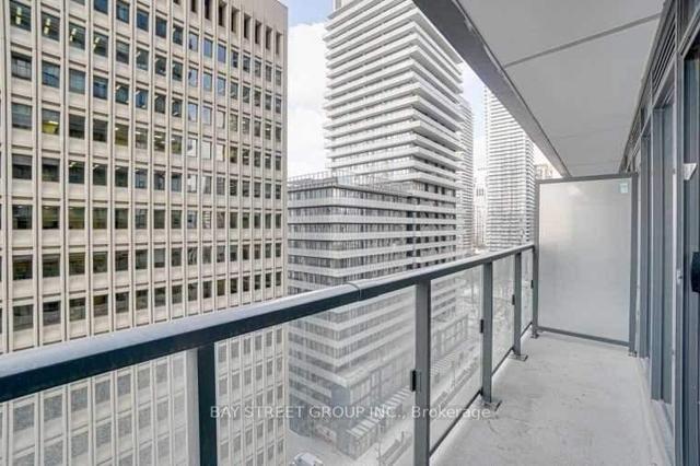 1311 - 955 Bay St, Condo with 0 bedrooms, 1 bathrooms and 0 parking in Toronto ON | Image 9