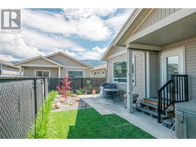 2100 - 55 Avenue Unit# 3, House other with 2 bedrooms, 2 bathrooms and 4 parking in Vernon BC | Image 34