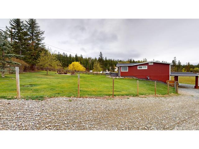 4101 9th St S, House detached with 2 bedrooms, 2 bathrooms and null parking in East Kootenay C BC | Image 2