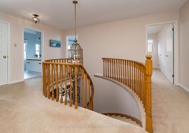 18 Tilman Cir, House detached with 4 bedrooms, 3 bathrooms and 4 parking in Markham ON | Image 9