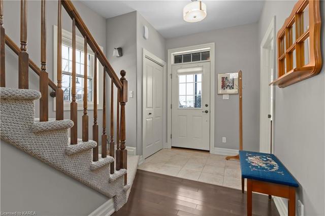 686 Augusta Dr, House detached with 3 bedrooms, 2 bathrooms and 3 parking in Kingston ON | Image 34