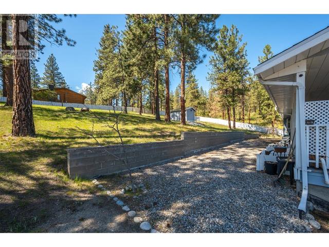 3808 Forsyth Dr, House detached with 6 bedrooms, 4 bathrooms and 2 parking in Okanagan Similkameen F BC | Image 45