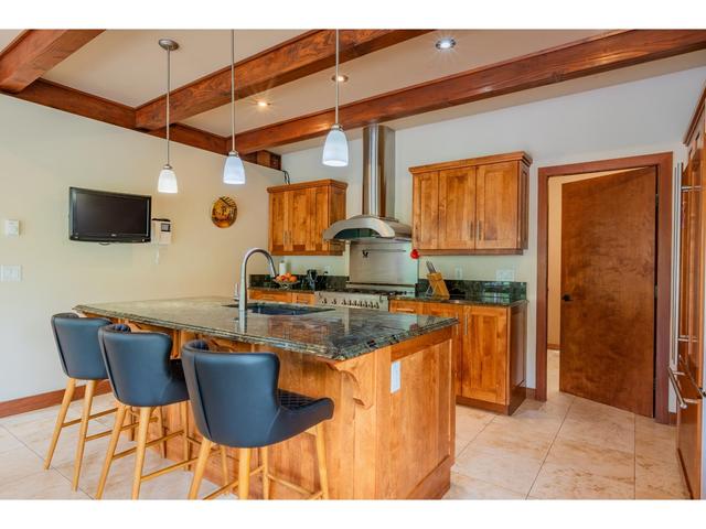 817 White Tail Drive, House detached with 4 bedrooms, 4 bathrooms and null parking in Rossland BC | Image 32
