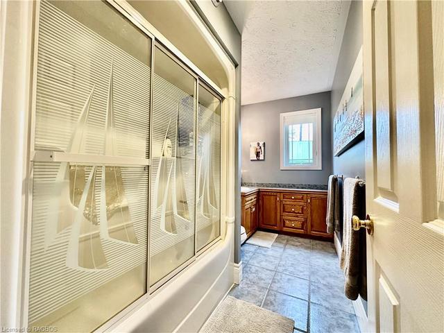 59 Maple Creek Dr, House detached with 4 bedrooms, 3 bathrooms and 12 parking in Brockton ON | Image 33
