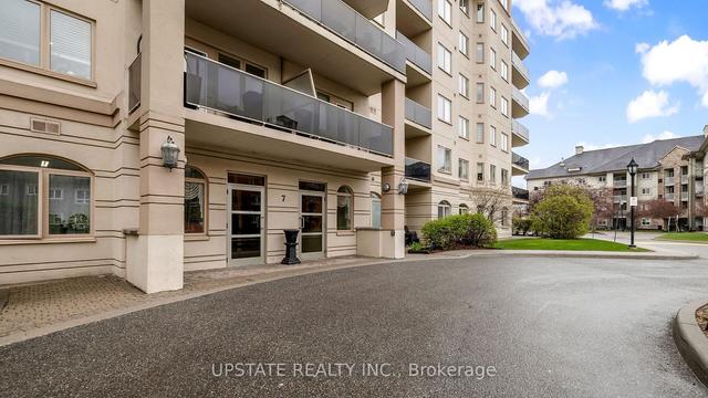 107 - 7 Dayspring Circ, Condo with 2 bedrooms, 1 bathrooms and 1 parking in Brampton ON | Image 12