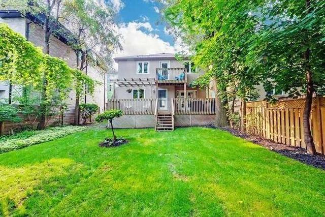 588 Deloraine Ave, House detached with 3 bedrooms, 4 bathrooms and 3 parking in Toronto ON | Image 7