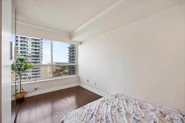 2206 - 55 Elm Dr W, Condo with 1 bedrooms, 1 bathrooms and 1 parking in Mississauga ON | Image 3