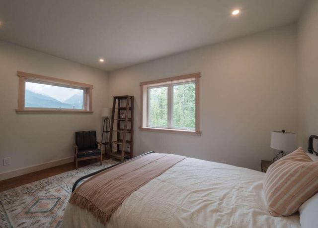 23 Birchgrove Bend, House detached with 2 bedrooms, 2 bathrooms and 2 parking in Central Kootenay D BC | Image 18