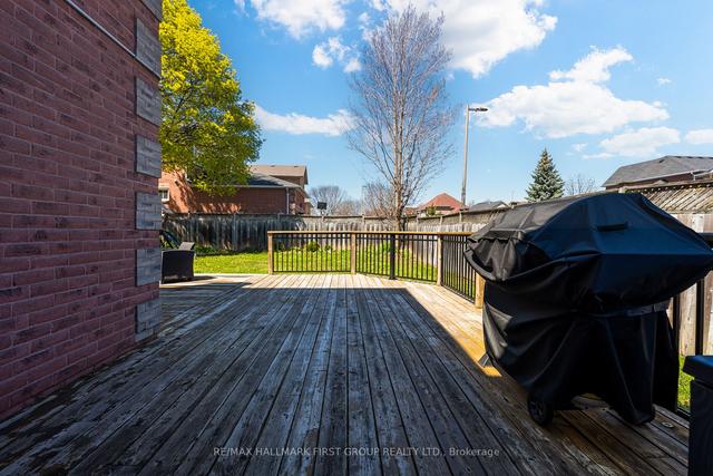 698 Lamour Rd, House detached with 3 bedrooms, 4 bathrooms and 4 parking in Pickering ON | Image 30