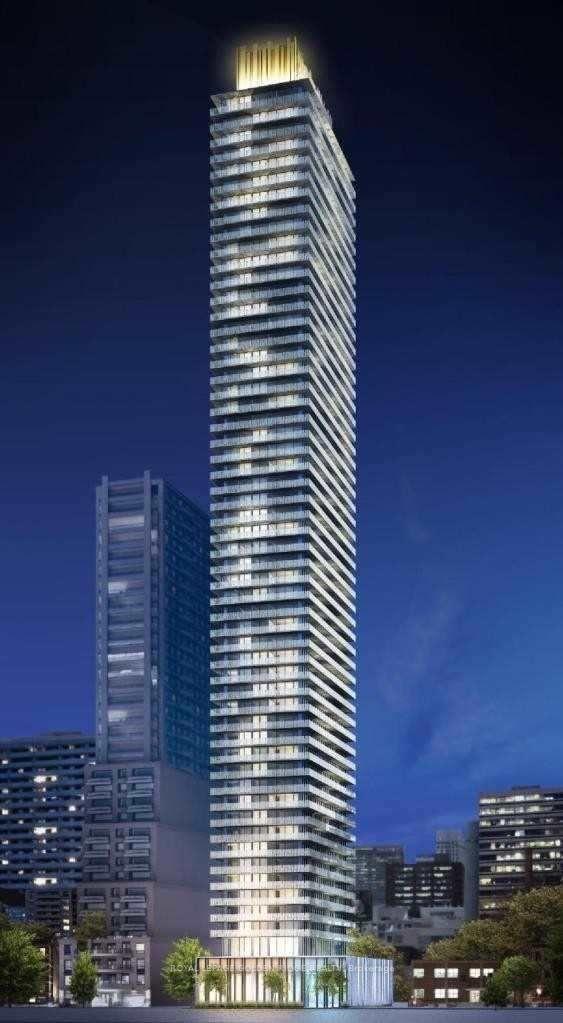 LPH4805 - 42 Charles St E, Condo with 2 bedrooms, 2 bathrooms and 0 parking in Toronto ON | Image 1