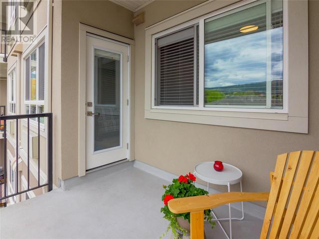 202 - 2301 Carrington Rd, Condo with 1 bedrooms, 1 bathrooms and 1 parking in West Kelowna BC | Image 17