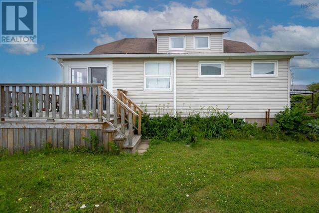 748 Westmount Road, House detached with 4 bedrooms, 1 bathrooms and null parking in Cape Breton NS | Image 34