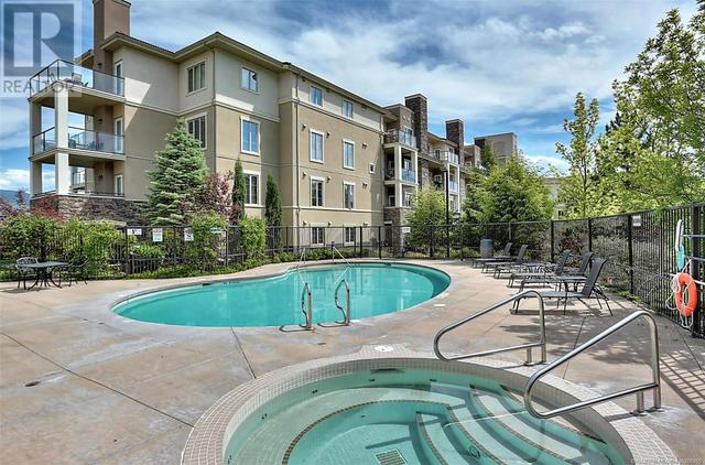 1301 - 1875 Country Club Dr, Condo with 3 bedrooms, 2 bathrooms and 1 parking in Kelowna BC | Image 7