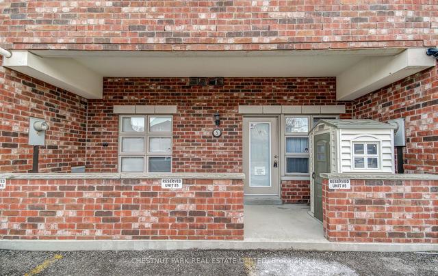 5 - 885 Lakeshore Rd E, Condo with 3 bedrooms, 2 bathrooms and 2 parking in Mississauga ON | Image 22