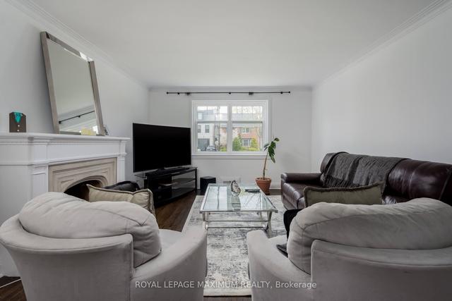 378 Prince Edward Dr N, House detached with 3 bedrooms, 2 bathrooms and 3 parking in Toronto ON | Image 28
