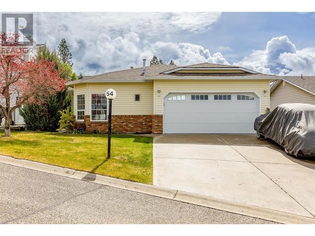54 - 6400 Spencer Rd, House detached with 2 bedrooms, 3 bathrooms and 4 parking in Central Okanagan BC | Image 1