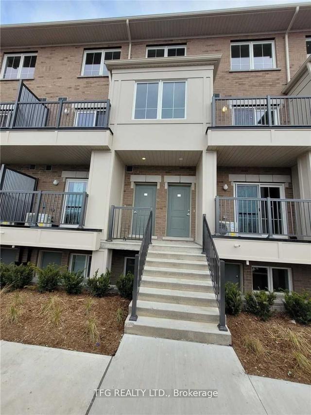 14 - 480 Beresford Path, Townhouse with 2 bedrooms, 2 bathrooms and 1 parking in Oshawa ON | Image 1