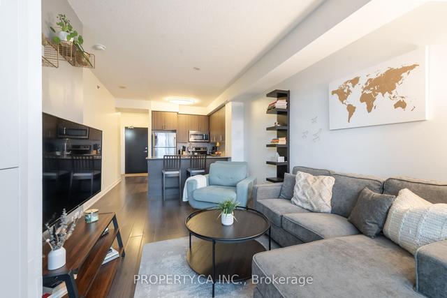 1906 - 225 Sackville St, Condo with 1 bedrooms, 2 bathrooms and 1 parking in Toronto ON | Image 2