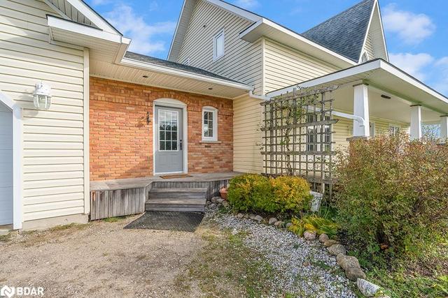 5723 Vasey Road, House detached with 4 bedrooms, 3 bathrooms and 12 parking in Oro Medonte ON | Image 5
