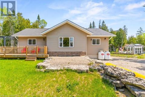 19 Murray Ave, Northern Bruce Peninsula, ON, N0H1W0 | Card Image