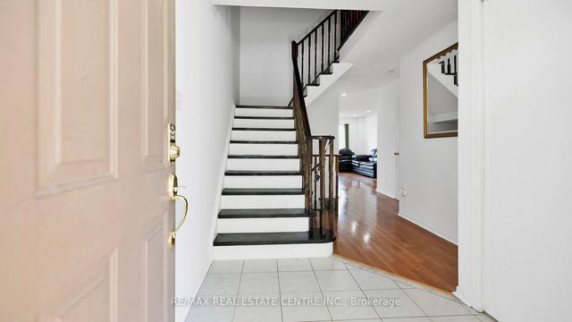 4 - 100 Brickyard Way, Townhouse with 3 bedrooms, 3 bathrooms and 2 parking in Brampton ON | Image 36