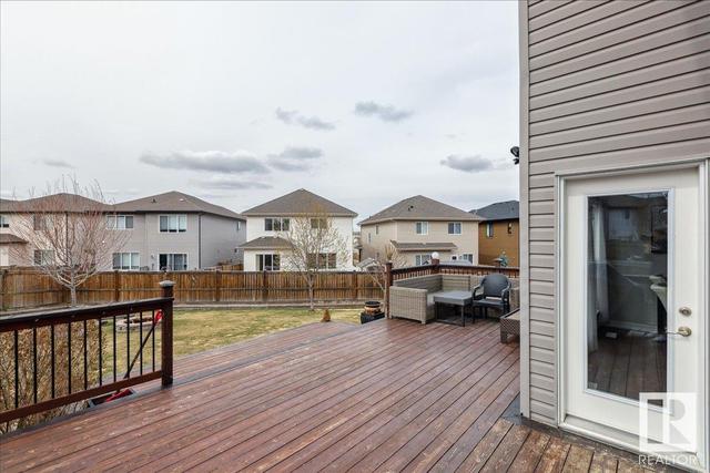 3225 Hilton Co Nw, House detached with 3 bedrooms, 2 bathrooms and null parking in Edmonton AB | Image 43