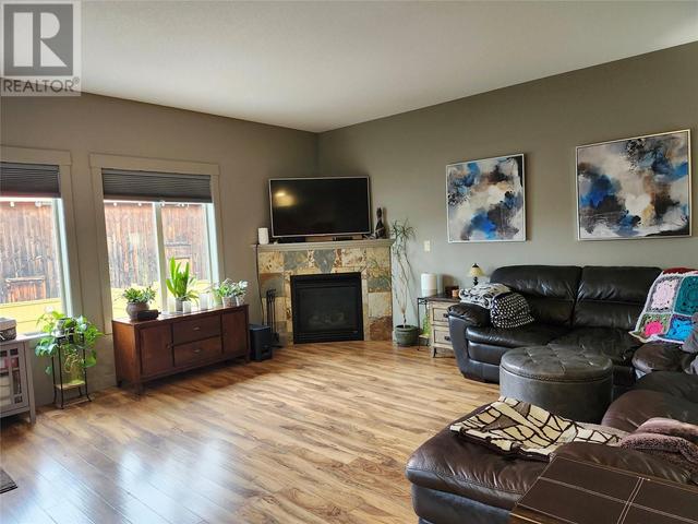 4610 - 20 Street Unit# 6, House attached with 3 bedrooms, 2 bathrooms and 2 parking in Vernon BC | Image 11