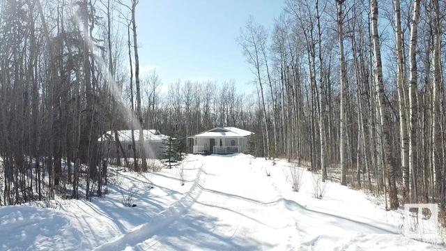 37 - 423002 Rge Rd 10, House detached with 2 bedrooms, 2 bathrooms and null parking in Ponoka County AB | Image 45