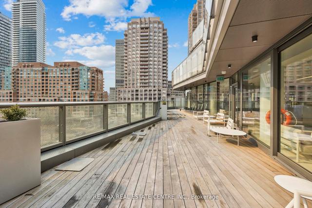 6009 - 11 Wellesley St W, Condo with 1 bedrooms, 1 bathrooms and 1 parking in Toronto ON | Image 33