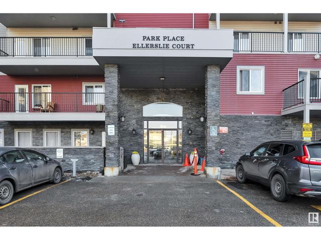 304 - 111 Edwards Dr Sw, Condo with 2 bedrooms, 2 bathrooms and 2 parking in Edmonton AB | Image 2