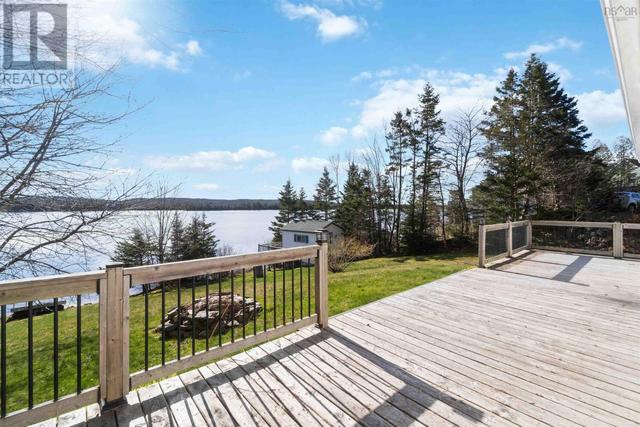 22 Mill Lake Rd, House detached with 2 bedrooms, 1 bathrooms and null parking in Halifax NS | Image 24
