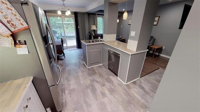 C - 9 Raleigh St, Townhouse with 3 bedrooms, 4 bathrooms and 2 parking in Brantford ON | Image 5