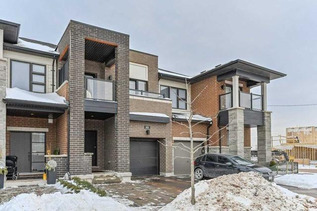352 Wheat Boom Dr, House attached with 3 bedrooms, 3 bathrooms and 3 parking in Oakville ON | Image 23